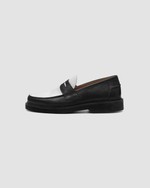 Loafer Legacy Preto e Off