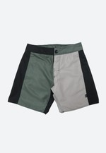 BOARDSHORT TRILHA - VERDE E PRETO