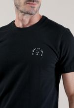 CAMISETA OUT OF THE VENUS - PRETA
