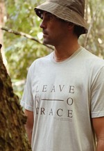 Camiseta Leave No Trace - Mocha