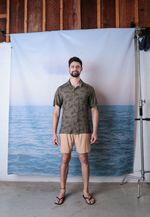 CAMISA TRUST THE TIDE - VERDE MUSGO