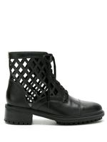 Bota Studio 92 