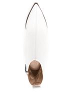 Bota Studio 111