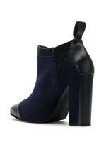 Bota Studio 43