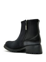 Bota Estúdio Trieste 