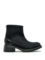 Bota Estúdio Trieste 