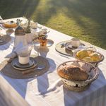 Cesta Pandan com Flor Única