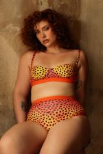 HOT PANTS ALPHA PANTHERA SOLIS | PANTHERA SOLIS ALPHA HOT PANTS