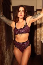 ASA DELTA VENTURA PAETÊ PÚRPURA | VENTURA PURPLE SEQUIN HOT PANTS
