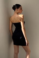 Vestido Under Tomara-que-caia Preto | Under Strapless Black Dress