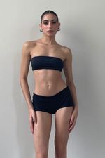 Short Under Cintura Baixa Preto | Low-Rise Under Shorts Black