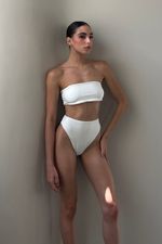 Top Reto Fluity Off White | Straight Fluity Off-White Under Top