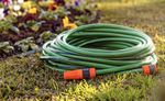 MANGUEIRA TRAMONTINA PVC C/ ENGATE E ESGUICHO FLEX 20M VERDE