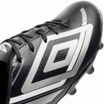 Chuteira Campo Umbro Aero Unissex Preto