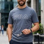 Camiseta Fila Regular Letter Outline Masculino Marinho