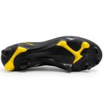 Chuteira Campo Umbro Attak III  Unissex Preto