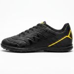 Chuteira Society Umbro Attak III Unissex Preto