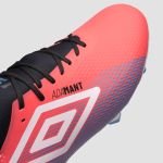 Chuteira Campo Umbro Top Speed Club Unissex Rosa