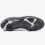 Chuteira Campo Umbro Attak 3 Unissex Preto
