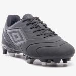 Chuteira Campo Umbro Attak 3 Unissex Preto