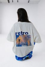 Camiseta branca Retrô 