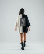 Camiseta Over Split Instinct
