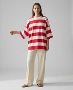 Camiseta Over Red Stripe