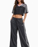 Calça Adidas Firebird Wide Leg Cinza Grafite