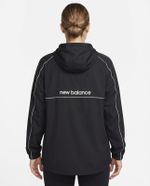 Jaqueta New Balance Black Line