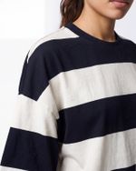 Camiseta Oversized Off Duty