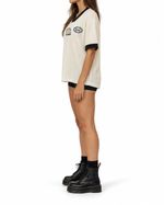 Blusa Modelo Sport Retrô
