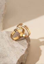 Aliança Amor Perfeito Ouro 18k|Quadrada