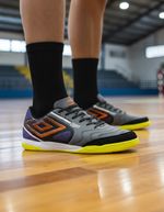 Chuteira Umbro Pro 5 Bump Club Indoor Futsal