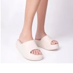 Melissa Free Platform Slide M-542