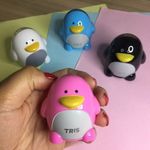 Apontador Fofo Tris Pinguino com Depósito em Formato de Pinguim