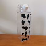 Garrafa Plástica Leo&Leo Fofa 450ml - Picolé e Milk - Formato Caixa de Leite