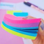 Bloco Adesivo para Recado ou Anotações 200 Folhas Coração Love Neon BRW
