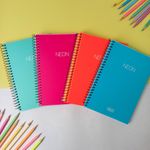 Caderno Espiral Monocromático Tilibra Neon 80 Folhas A5