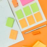 Bloco Jocar Office Notas Adesivas 400 Folhas Lembretes Cores Neon, Tom Pastel ou Cores Neutras