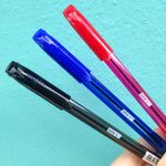 Kit Caneta Esferográfica BRW Ponta Fina 0.7mm Azul, Preta e Vermelha Triplet