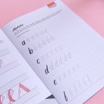 Apostila de Brush Lettering para Iniciantes - Exercícios de Treinamento BRW