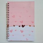 Caderno BRW Capa Dura Médio Coração Tom Pastel 80 Folhas 130x188mm