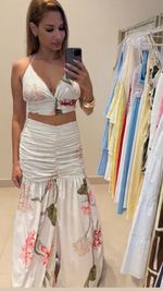 Conjunto Top & Saia Longa