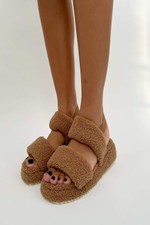 FLAT VALENTINA CAMEL