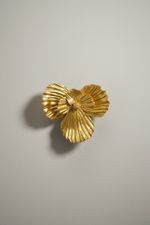 Escultura Flor Dourada - M