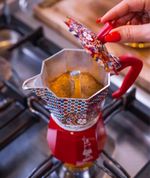 Moka Express Dolce &GABBANA - 6 Xícaras - Bialetti