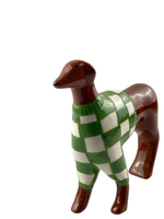 Escultura Galgo Italiano Suéter Verde - 19cm