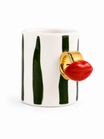 Caneca Blowing Kisses