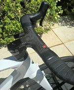 Bike Twitter T8 Pro 24v Aros Carbono Freios Hidr Guidão Carb