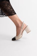 Scarpin Boneca Salto Bloco Couro Bicolor Off White